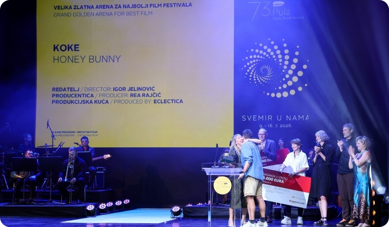 (FOTO) ‘‘Koke’’ osvojile Veliku zlatnu arenu na 73. Pulskom filmskom festivalu-162164