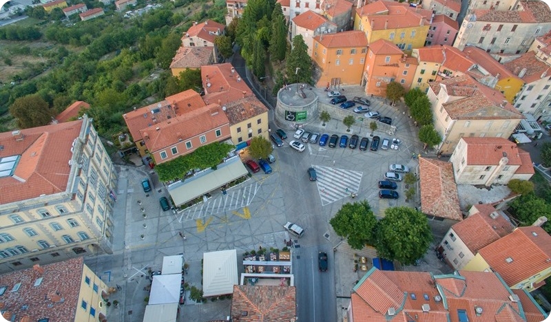 Labin: Iznajmljeni gradski poslovni prostori-131651