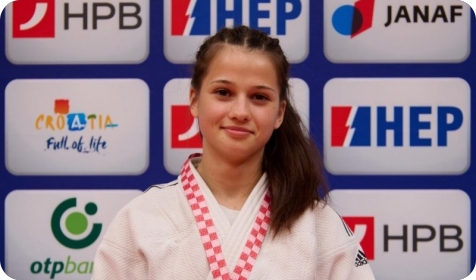 Lara Mošnja iz judo kluba Istarski borac zlatna na Prvenstvu Hrvatske za juniore-160347