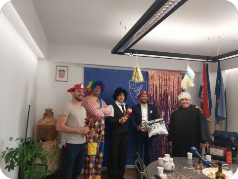 Medulinske maškare proglasile početak svoje vladavine u Općini Medulin-124800