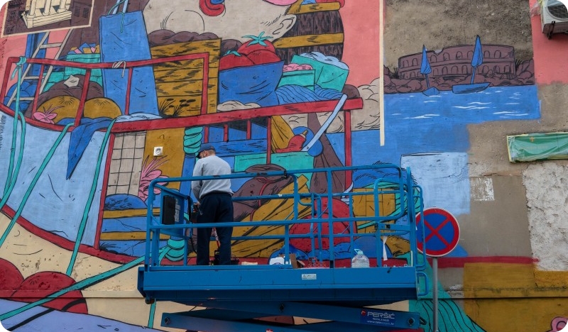 Kistom kroz zid nastavlja oslikavati Pulu, u planu novi murali 2026. godine-158368