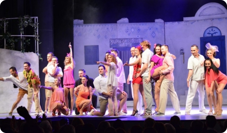 Mjuzikli Radio Dubrava, Mamma Mia! i SIX stižu u Malo rimsko kazalište-160094