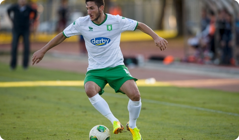 Marko Vukčević iz ljubljanske Olimpije zanimljiv Istri 1961-59871