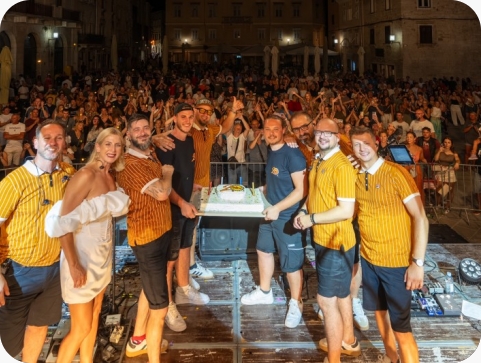 Night Express slavljeničkim koncertom oduševio prepuni pulski Forum-162677