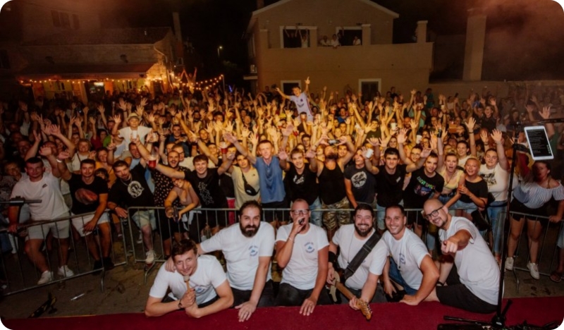 Rokova u Krnici ove nedjelje uz Alfa Time Band i Night Express-162727