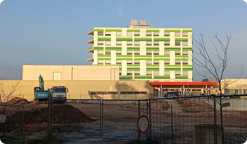 OB Pula rješava kronični problem: novi parking za djelatnike i prilaz Hitnoj iz Valvazorove - VIDEO-157296