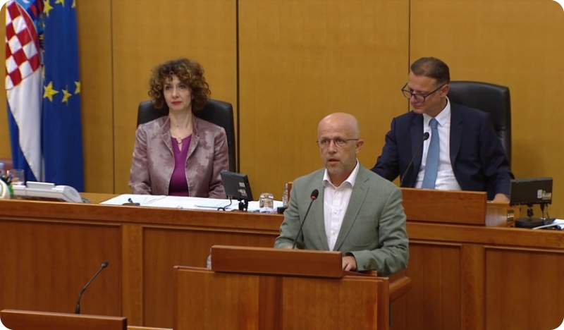 Daus na izvanrednoj sjednici Hrvatskog sabora: Gdje je lova?-138212