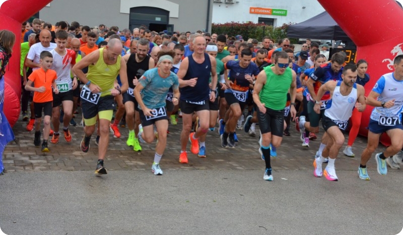 U Sv.Petru u Šumi nastavljena je 21.sezona Istarske zimske lige u trčanju powered by Plava Laguna-156549