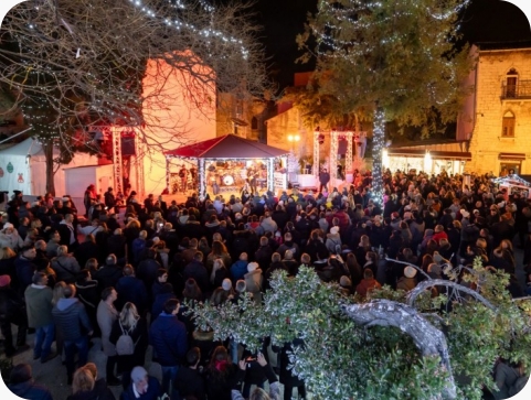 Porečani i gosti uživali u reprizi dočeka i koncertu Night Expressa-157620