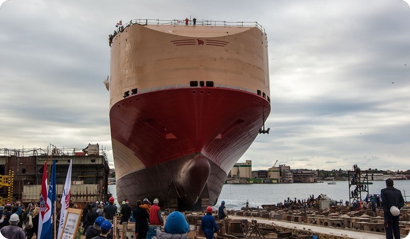 U Uljaniku porinut brod “Siem Cicero” dugačak 200 metara-VIDEO-72999