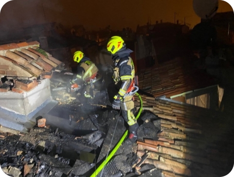 Požar u Umagu, uzrok je otvoreni plamen, nastavlja se istraga-157891