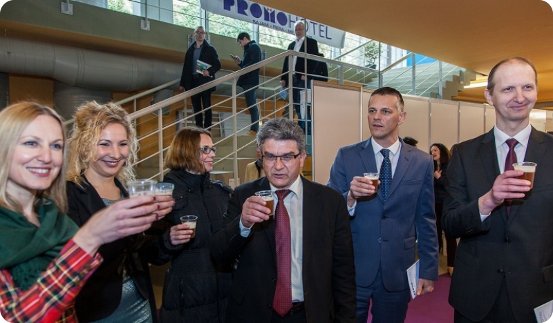 Poreč: rekordan Promohotel kao najava rekordne turističke sezone-75529