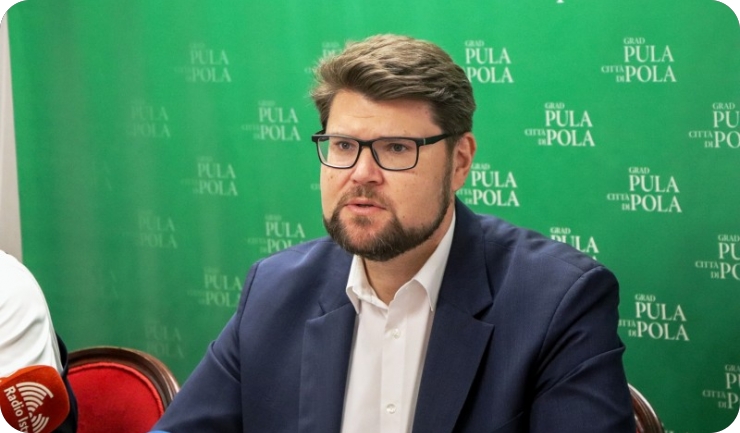 Grad Pula uputila ispriku zbog neprimjerenog postupanja zahvalama i priznanjima-163965