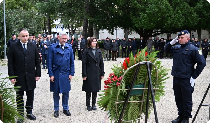Položeni vijenci povodom Dana sjećanja na žrtve Domovinskog rata i Dana sjećanja na žrtvu Vukovara i Škabrnje-156591