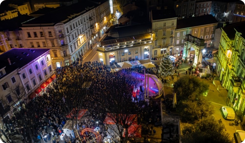 Advent u Puli: Kekin otvara program, stižu hodači na štulama i božićne radionice-157150