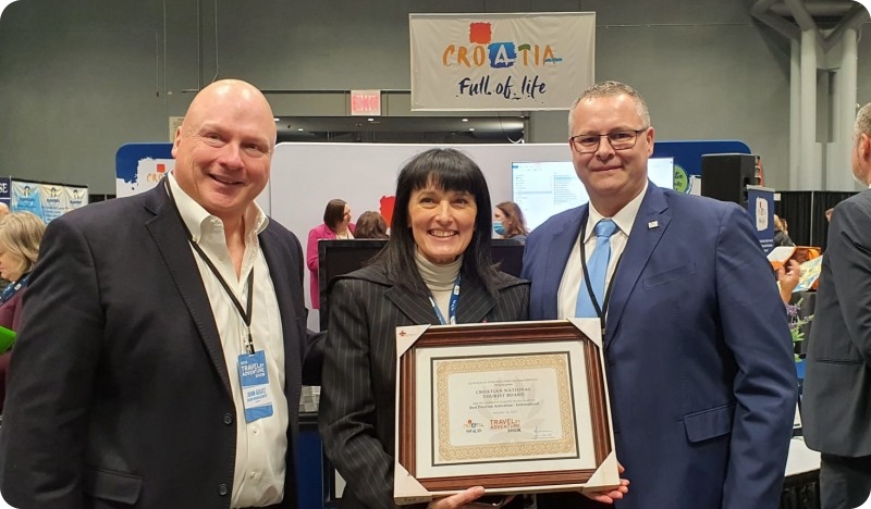 Hrvatskoj u New Yorku uručeno posebno priznanje za izvrsnost i kreativnost!-134200