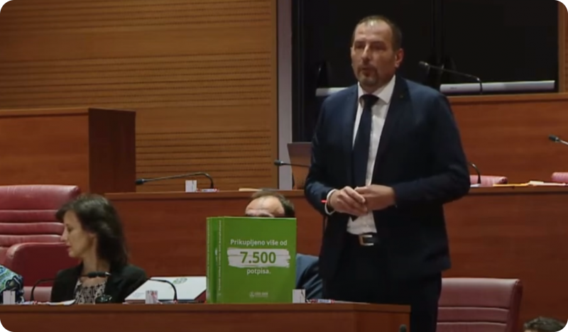 Paus predao 7693 potpisa za ukidanje tunelarine ministru Primorcu - VIDEO-147863