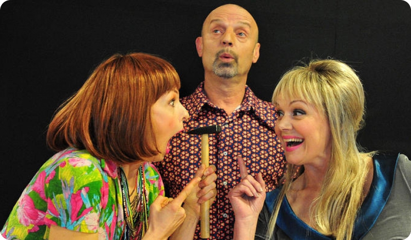 Večeras na pulskom Kaštelu očekuje nas urnebesna HIT predstava “Dekorater”-99501