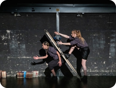 Povodom 100. obljetnice smrti Giuseppine Martinuzzi u INK-u: labinska revolucionarka i američka glazbena ikona u predstavi “Sretno!”-156637