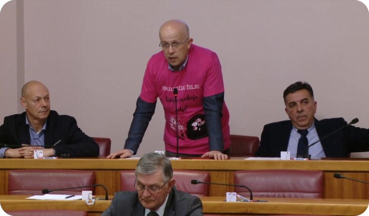 Umjesto da se ispričaju, iz Sabora šalju demant koji nema veze s istinom-95049