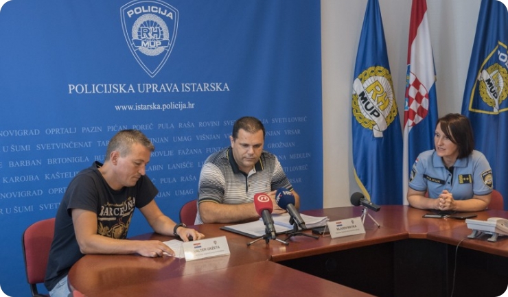 Policija razbila zločinačko udruženje koje je krijumčarilo migrante-99699