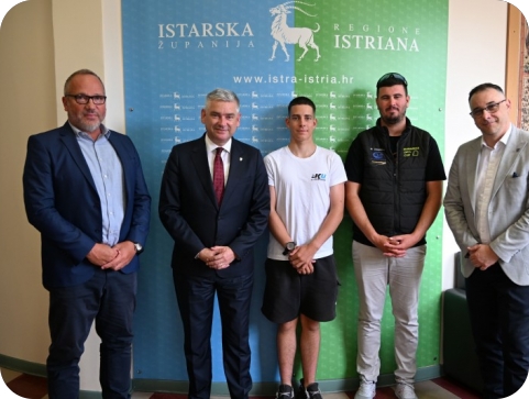 Pulski jedriličar Edi Jurman osvojio seniorski i juniorski naslov prvaka Hrvatske-161418