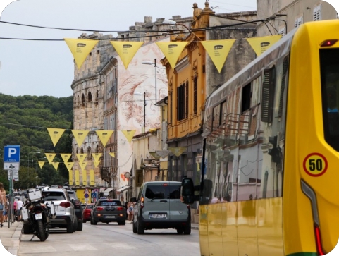 Peti dan Pulskog filmskog festivala donosi 14 projekcija na četiri lokacije-162083