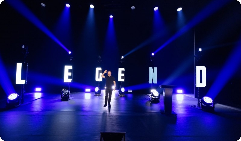 Ricky Gervais u sklopu stand-up turneje Legend u Areni Zagreb-164347