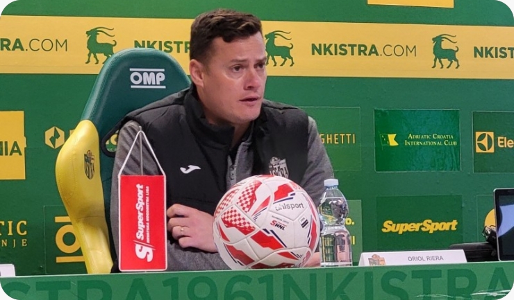 Peti poraz Istre razljutio navijače, upali na presicu i tražili odlazak trenera-158943