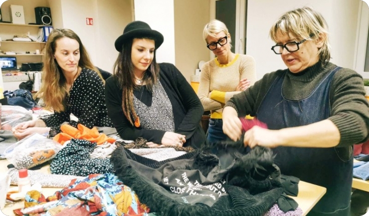 Kreativna upcycling radionica za tekstil u Društvenom centru Rojc-159745