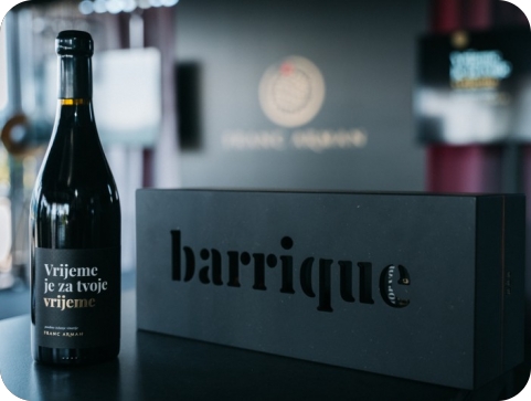 Vinarija Franc Arman predstavila inovativnu liniju Teran Barrique vina-126501