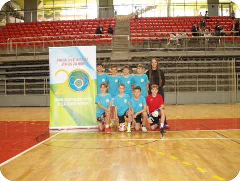 Vidikovac prvak Istre u školskom futsalu za 5. i 6. razrede-159536