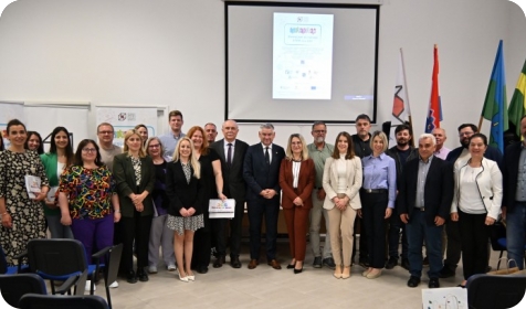 Projekt i-STEM u Istri nadmašio očekivanja: 187 radionica i 450 učenika-160227