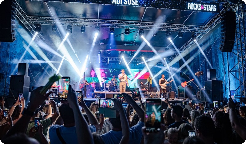 (VIDEO) Čista ljubav između Adija Šoše i publike u Cave Romane-161724