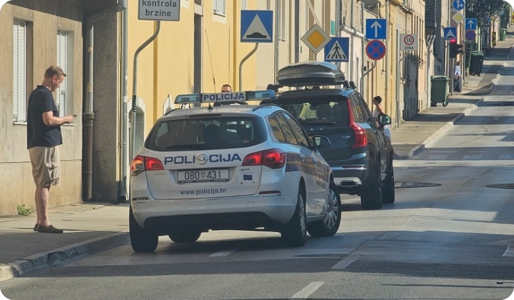 Prometna nesreća na raskrižju Zagrebačke i Stankovićeve-162578