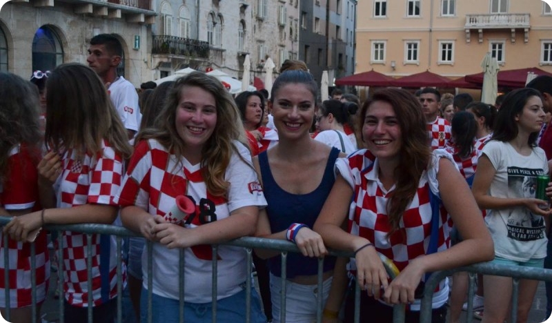 Kafići i restorani u Puli za vrijeme Svjetskog prvenstva mogu raditi do 4 ujutro-161153