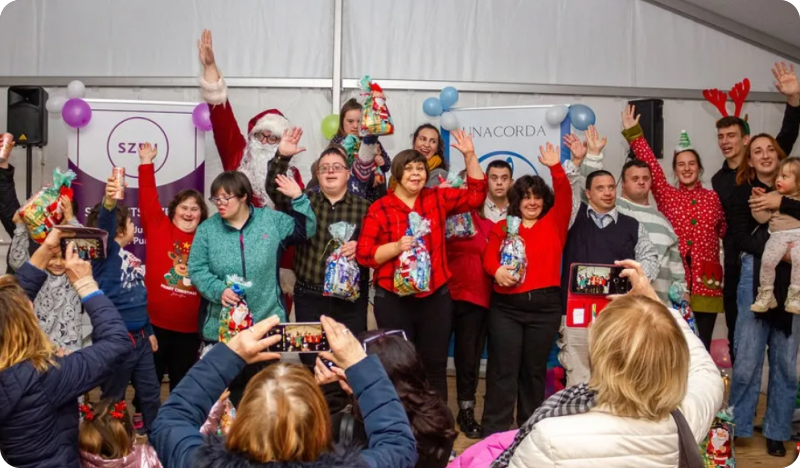 Pulski studenti prikupili 1.700 eura za Centar za rehabilitaciju Down syndrome Pula-157554