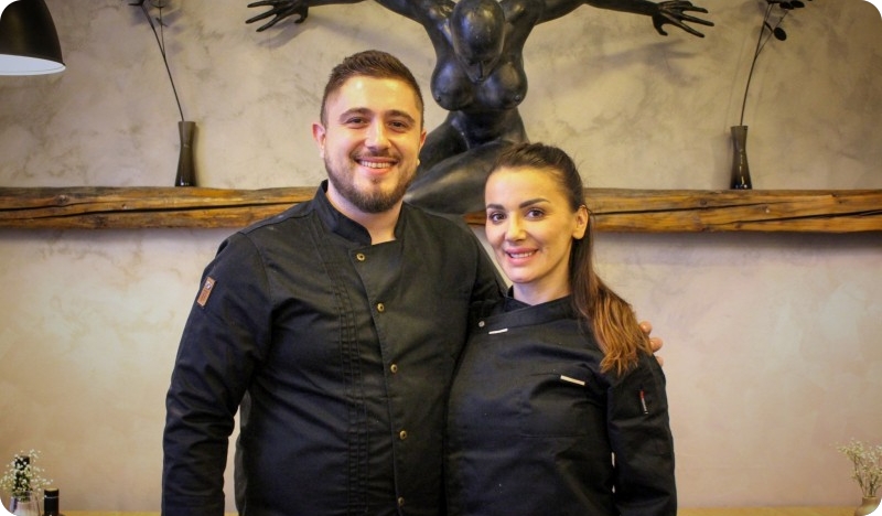 MasterChef ih spojio, a ljubav dovela u Pulu: Sanja i Sead grade novu gastro priču u restoranu Amfiteatar-150300