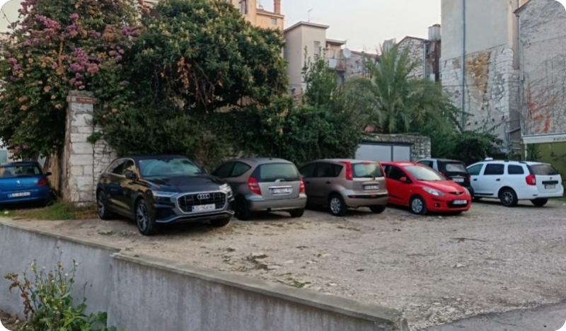 Grad Pula odgovara stanarima centra: parkiranje je prioritet, rješenje se traži-157274