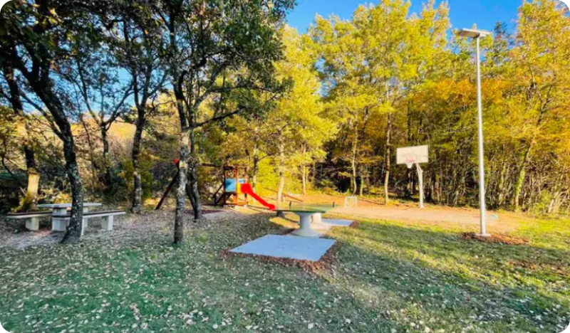 Labin: Popravljeno dječje igralište u Salakovcima-156424