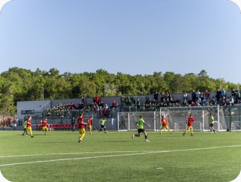 Labin dobio novi teren s umjetnom travom i svlačionicama-152140