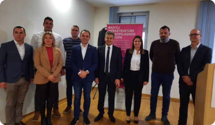 Projekt izgradnje optičke infrastrukture na području Grada Poreča i susjednih općina-132922