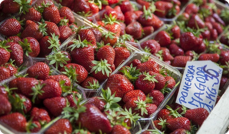 Provalili u štand s voćem i povrćem-99207