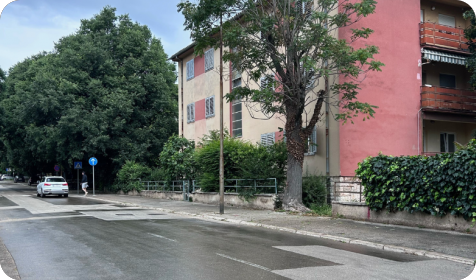 Stanari ulice Mate Balote u Puli nezadovoljni jer više ne smiju parkirati na obližnji nogostup-145307