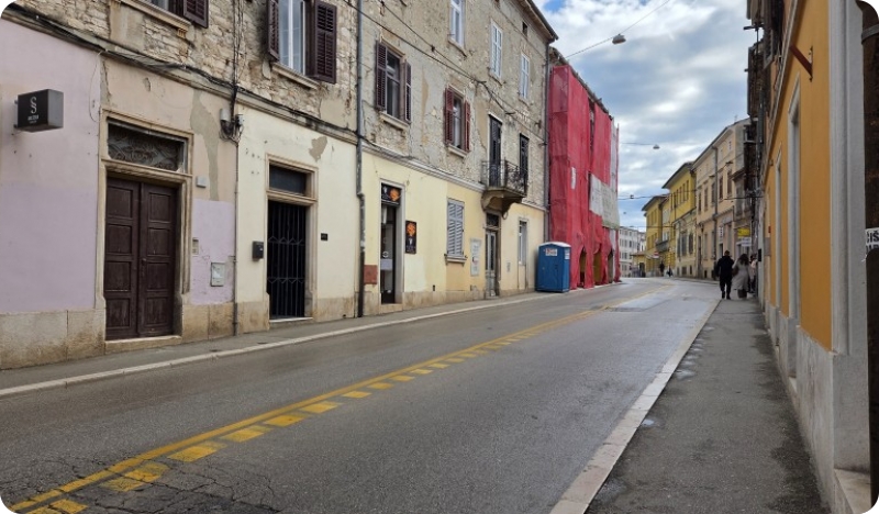 PULA: Dio Zagrebačke ulice zatvoren zbog sanacije kolnika, radovi traju do kraja studenoga-156295