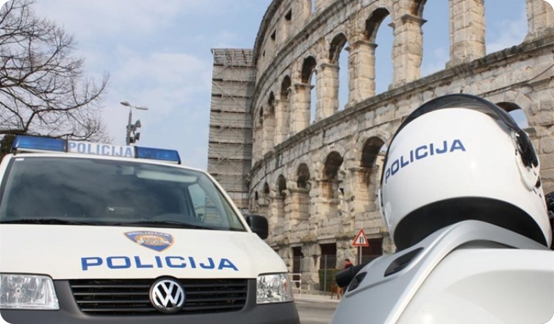 Prošle godine u Puli ukinuto 60 vozačkih dozvola zbog prometnih prekršaja-125162