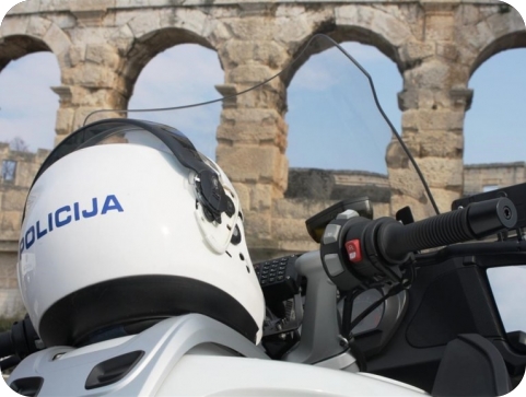 Smrtno stradao motociklist na nerazvrstanoj cesti Lanišće - Ročko polje-127207