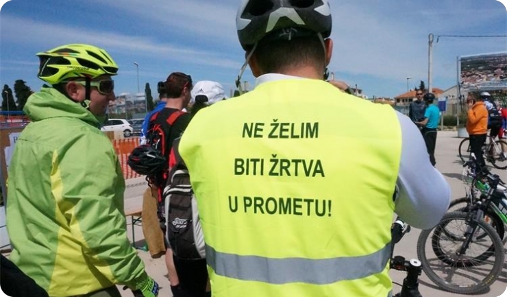 U Poreču teško ozlijeđena vozačica električnog bicikla-157849