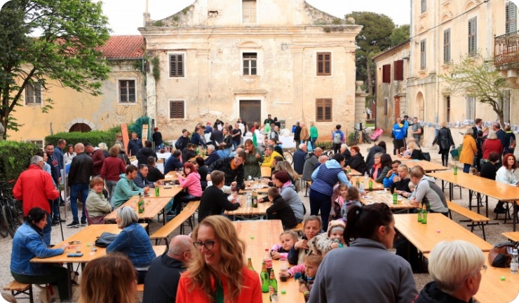 Donosimo devet prijedloga za proslavu Praznika rada u Istri-144567