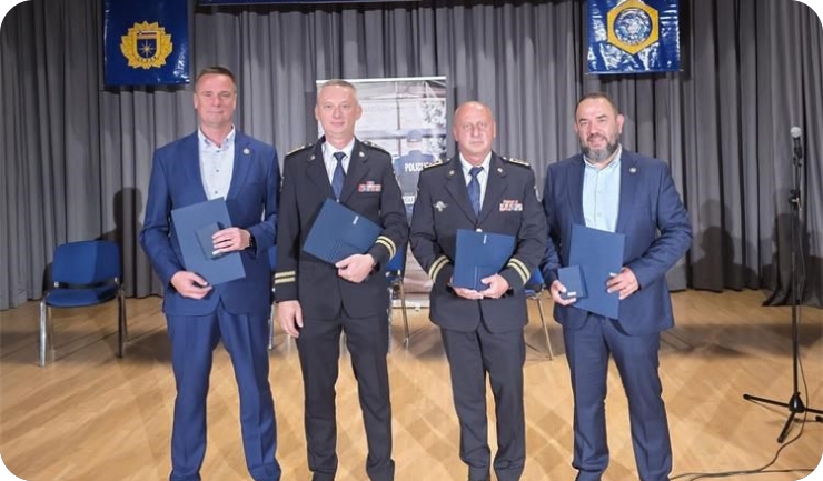 Slovenska policija uručila priznanja za suradnju hrvatskim kolegama-161353